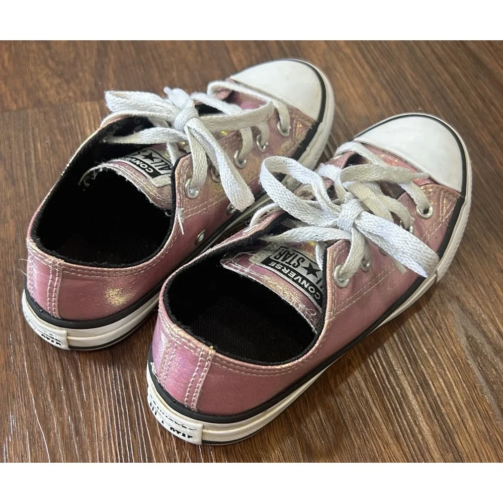Converse Girls Size 1 Chuck Taylor All Star Iridescent Glitter Sneakers Pink